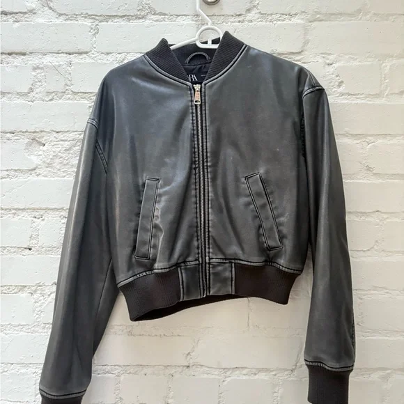 Zara cropped bomber jacket - Picture 1 of 5
